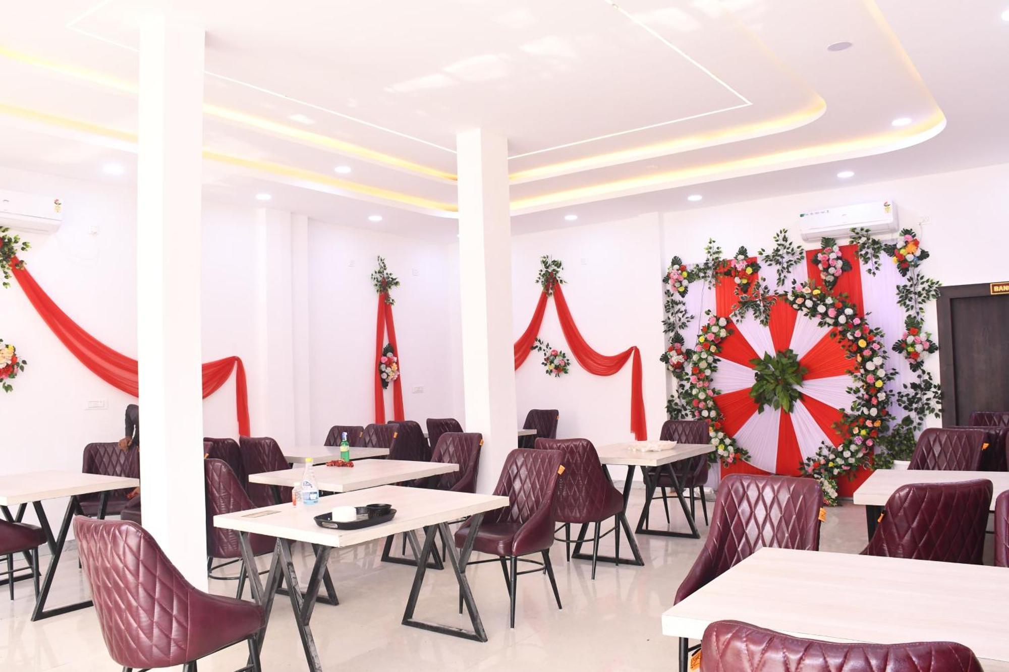 Khalilabad Hotel Dev International מראה חיצוני תמונה